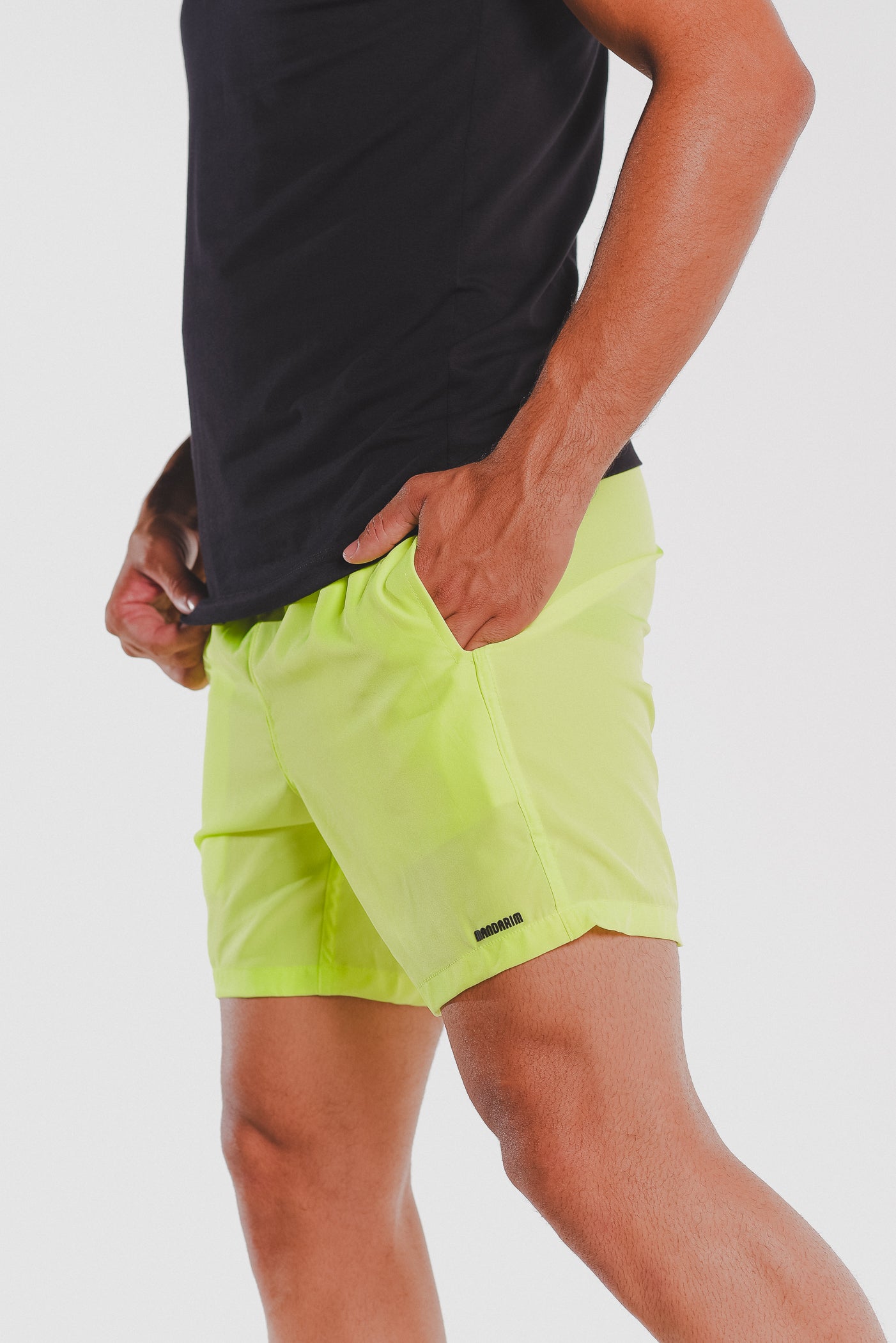 SHORT PRAIA MANDARIM VERDE NEON